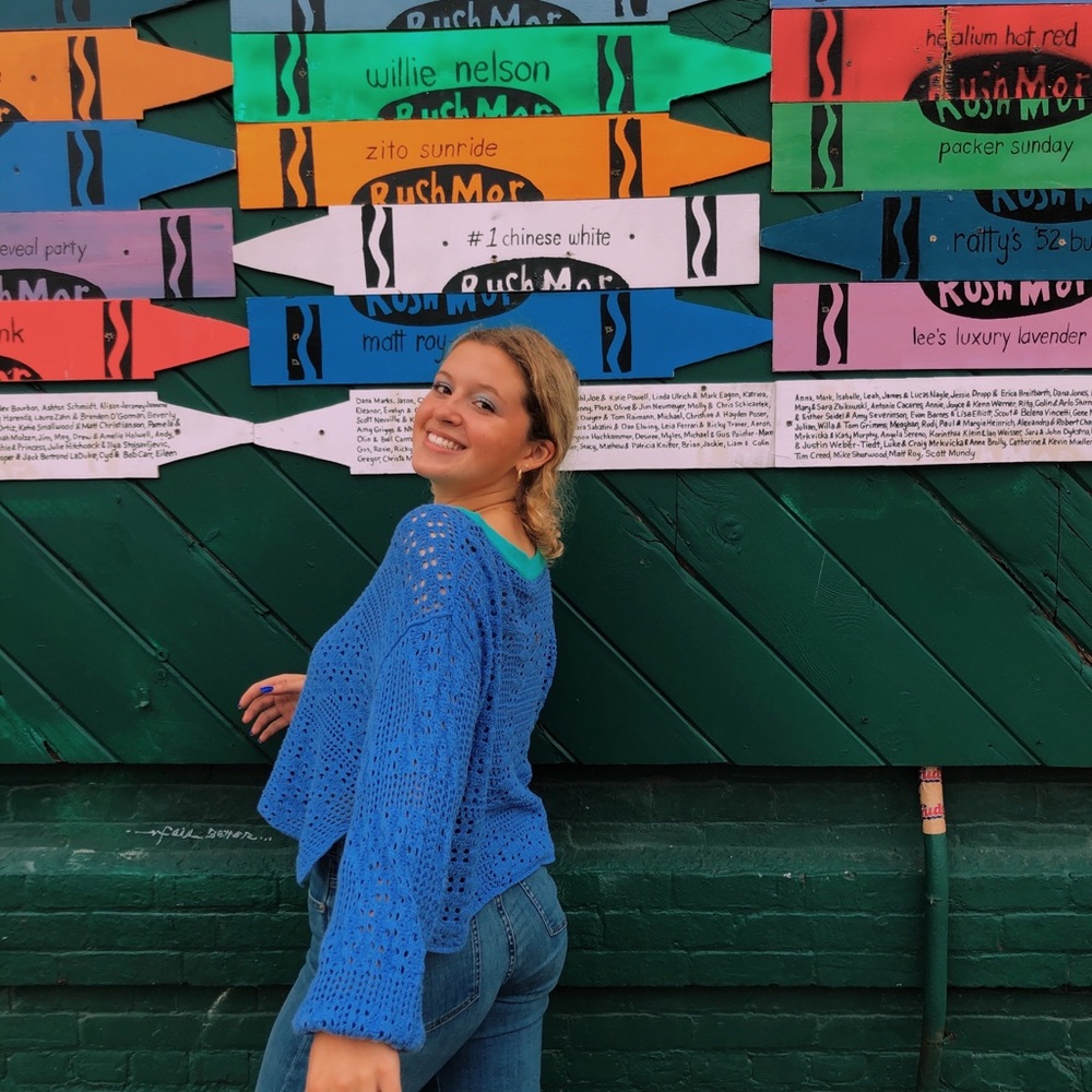 Meet your Posher, Ella